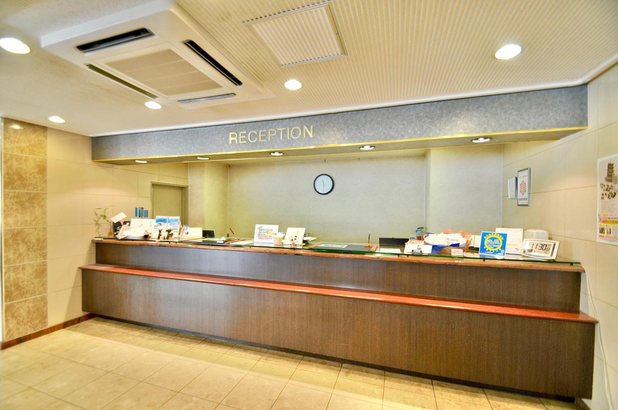Kurashiki Ekimae Universal Hotel Esterno foto