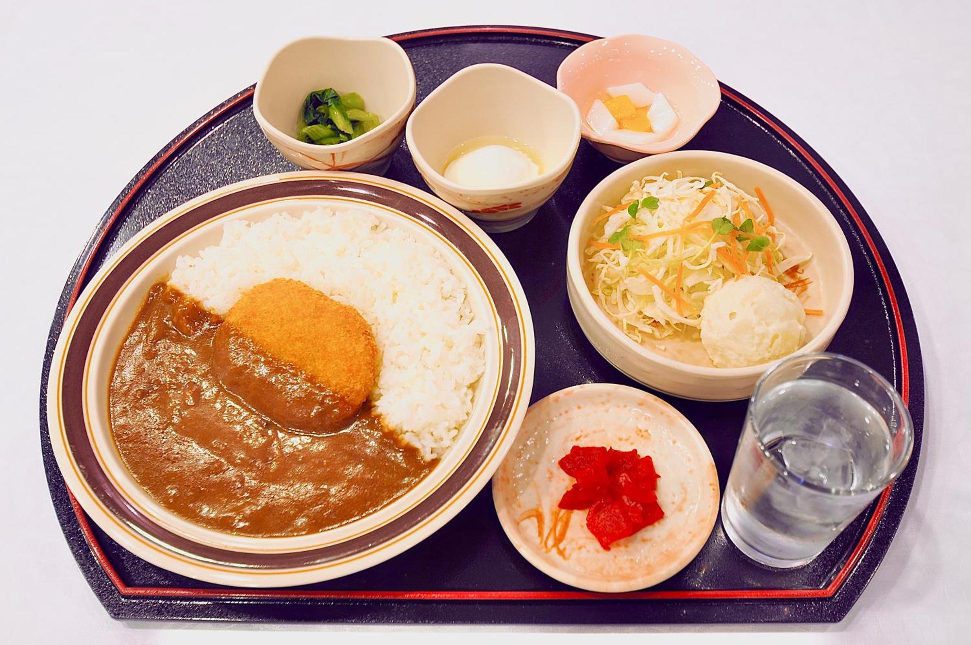 Kurashiki Ekimae Universal Hotel Esterno foto